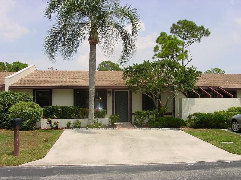 1st image of 6104 Fairfield Cir