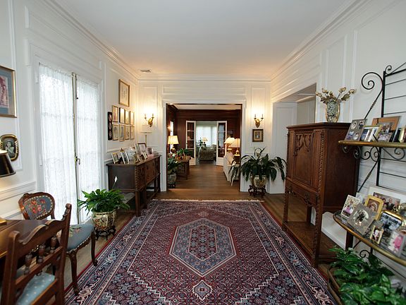 2 Elm Hill Drive