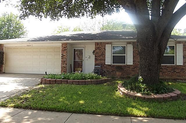 1st image of 2600 Crestmoor Ct