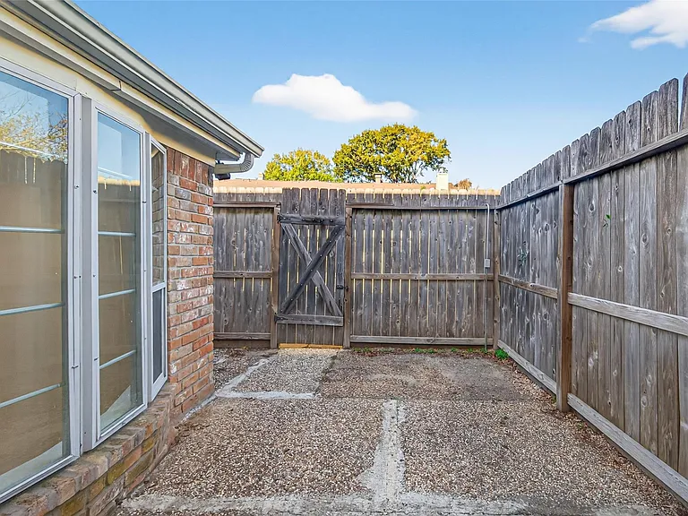 14381 Still Meadow Dr — Photo 45