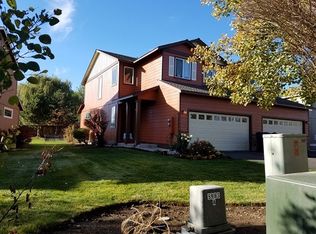 2614 SW Cascade Mountain Ln, Redmond, OR 97756