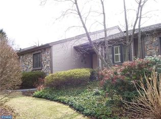 1122 Merrifield Dr, West Chester, PA 19380