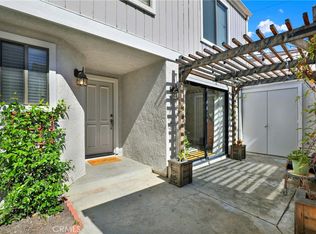 3 Autumn Hill Ln, Laguna Hills, CA 92653