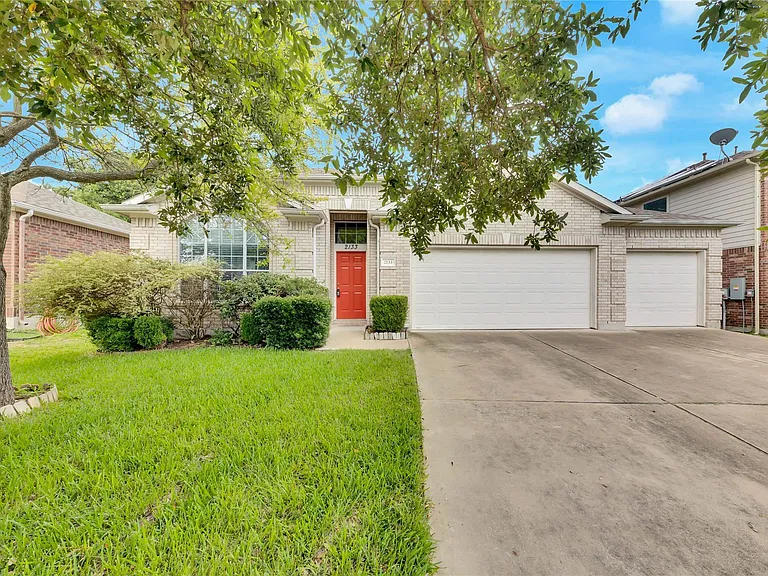 2133 Paradise Ridge Dr — Photo 2