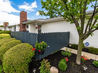 8376 Greyhawk Cir, Columbus, OH 43240