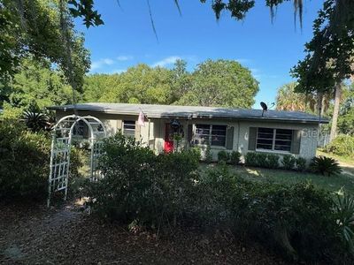 208 Plum Ave, Interlachen, FL, 32148