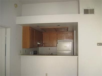 3rd image of 3527 W Greentree Cir #119