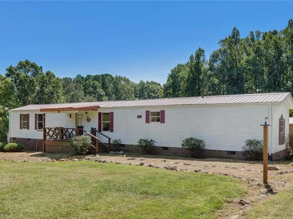 190 John Pleasant Rd, Leasburg, NC 27291