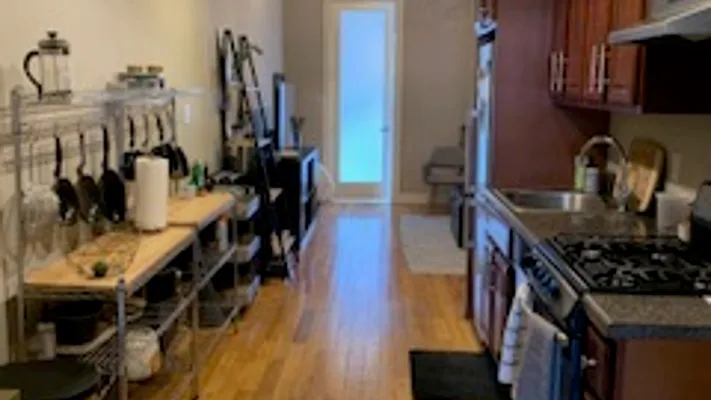 Rented by Nooklyn NYC LLC | media 21