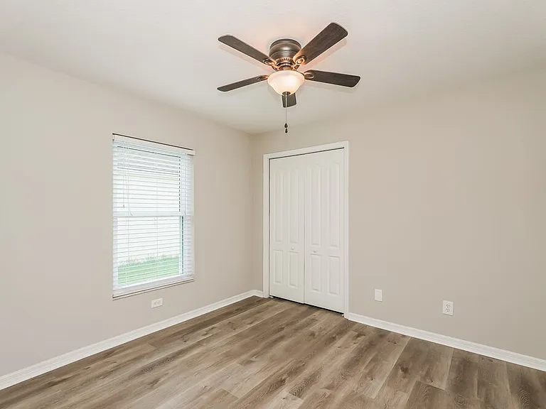 7604 Wiltshire Park Pl — Photo 12