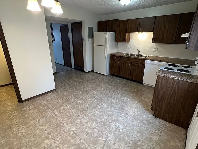 509 S Elm Ave #8 — Photo 12