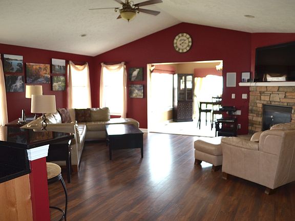 2nd image of 1742 Bellaway Dr