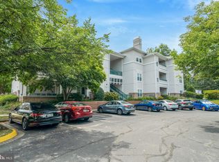 12013 Taliesin Pl APT 32, Reston, VA 20190