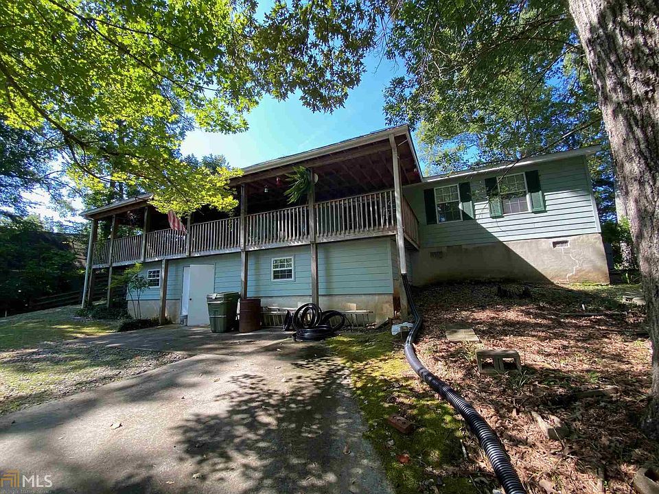1st image of 247-247 Lakeshore Dr #A