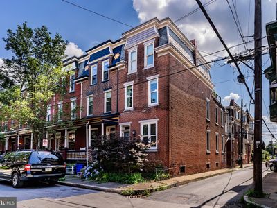 1922 Penn St, Harrisburg, PA, 17102