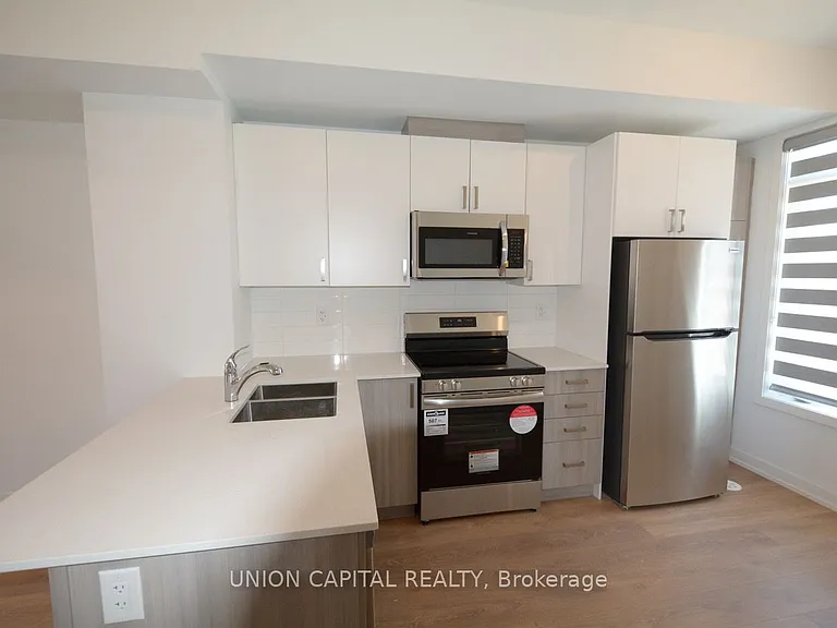 25 Case Ootes Dr — Photo 8