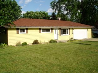 334 Wayne Ave, Luckey, OH 43443