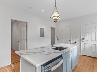 37 Felix St #37, Providence, RI 02908
