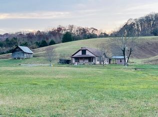 1752 Clinch River Cir, Sneedville, TN 37869