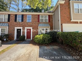 2084 Manhattan Pkwy, Decatur, GA 30035
