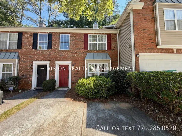 2084 Manhattan Pkwy, Decatur, GA 30035