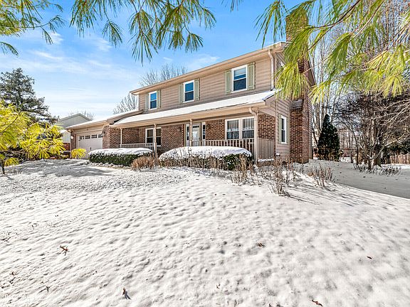 5th image of 109 Lake Terrace Ct