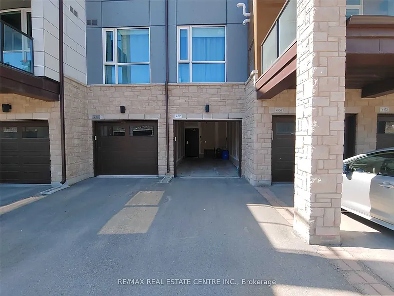 2393 Bronte Rd #211 — Photo 1