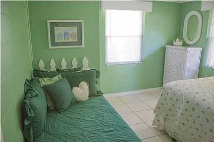 3rd image of 322 Dolphin Dr