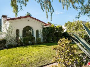 1449 Carmona Ave, Los Angeles, CA 90019