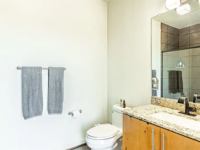 1001 Belleview St #1002 — Photo 12