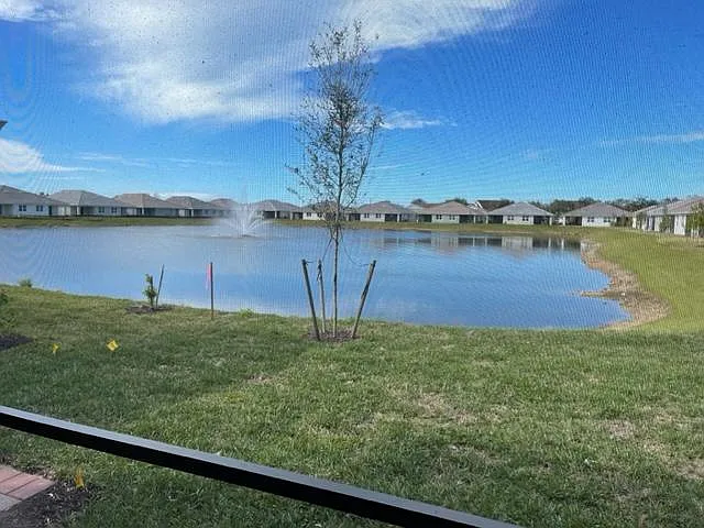 3 bed, 1503 sqft, $2,900 — Photo 3