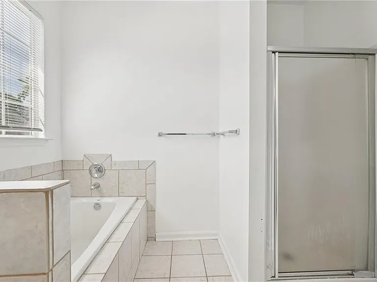 2596 Bates St SE — Photo 26