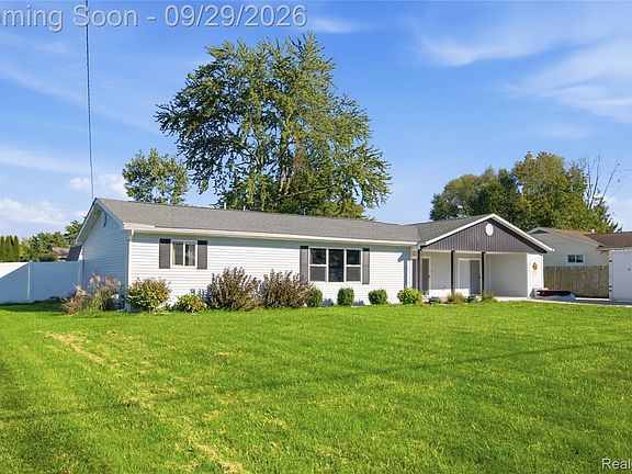 4th image of 12293 Torrey Rd