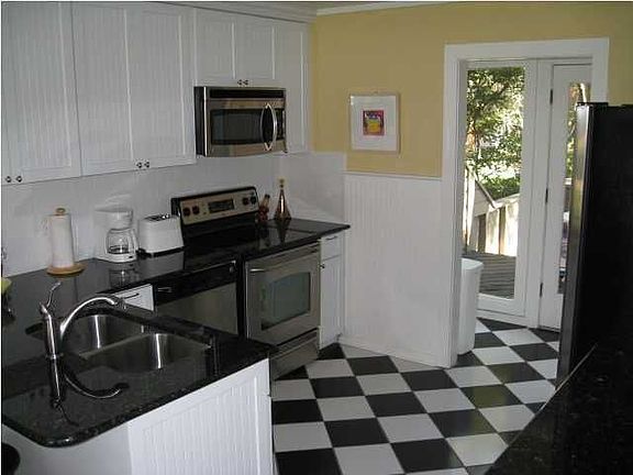 5th image of 99 Surfscoter Ln