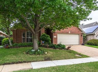 9427 Ponderosa Trl, Irving, TX 75063