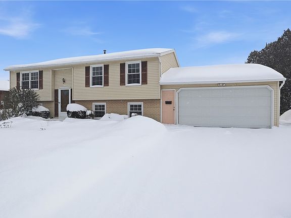 3rd image of 95 Spring Tree Ln