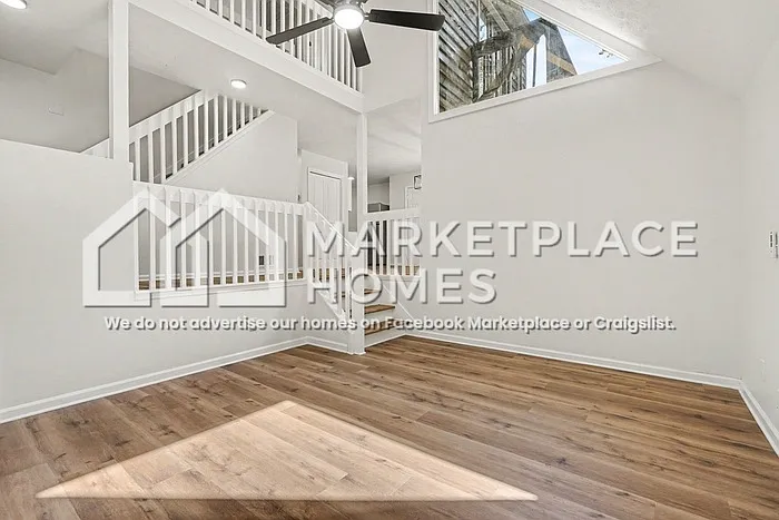 4 bed, 2.0 bath, 1800 sqft, $2,295 — Photo 3