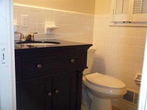 5th image of 2782 Anscot Ct
