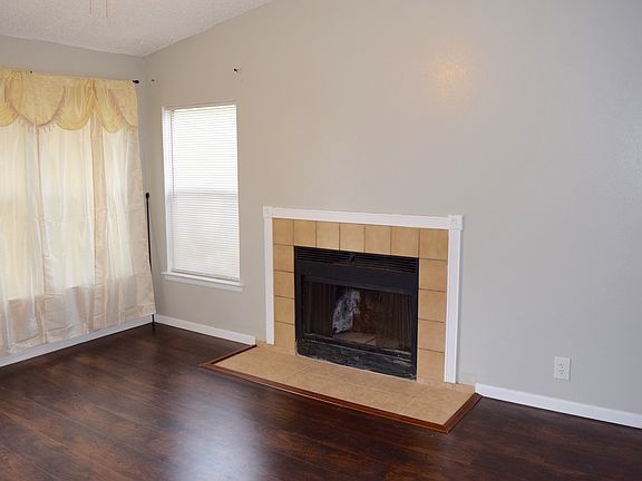 3rd image of 11730 Spring Dale Dr