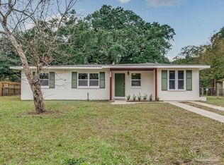 917 Crystal Springs Ave, Pensacola, FL 32505
