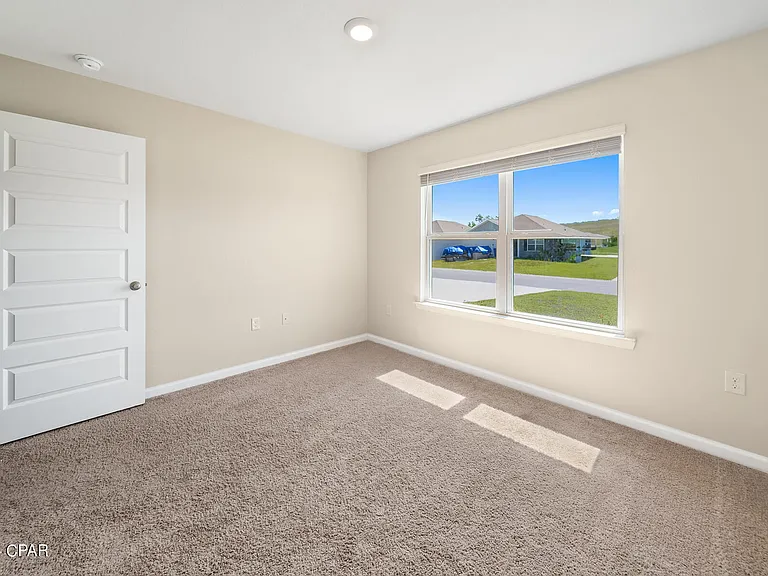 5817 Viking Way — Photo 8