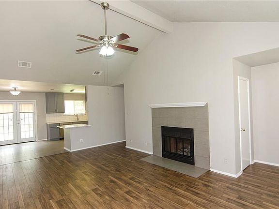 5th image of 605 Bristlewood Cv