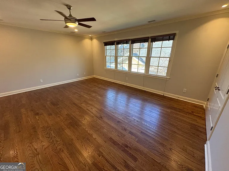1092 McLynn Ave NE — Photo 29