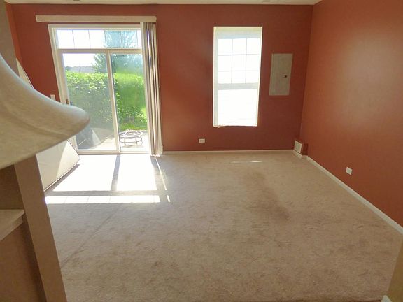 3rd image of 2265 Flagstone Ln