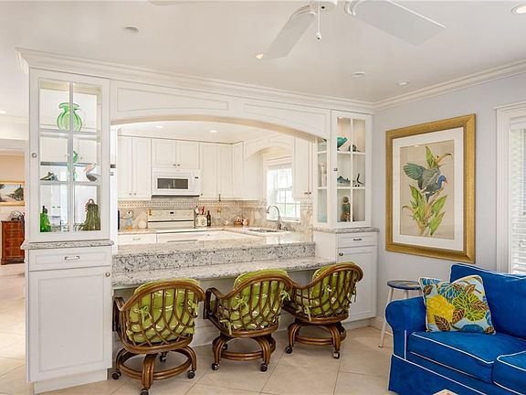 3rd image of 4105 Silver Palm Dr #C