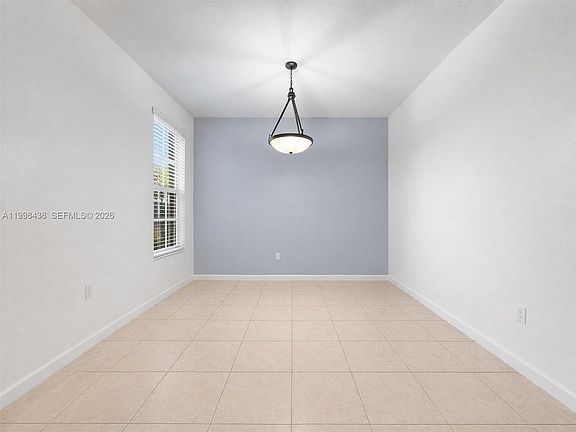 2nd image of 14161 SW 276th St