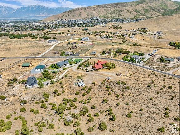 2nd image of 14662 S Rose Canyon Rd