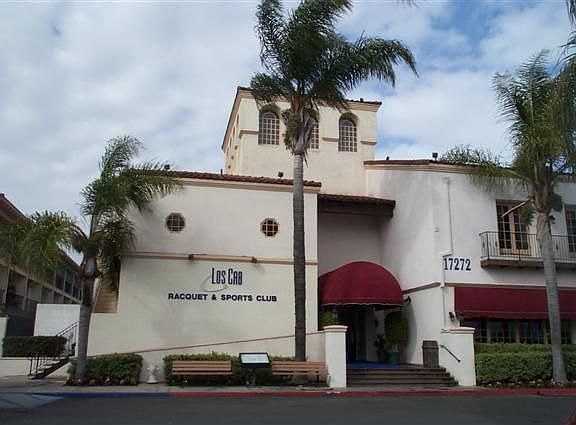 Los Caballeros SportsClub