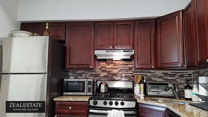 Rented by ZealEstate Group Inc | media 34