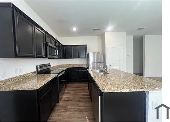 6805 Bonanza Way — Photo 1